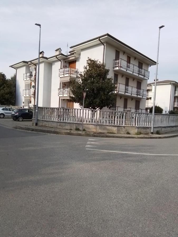 Casamarche Apartment Montalto Dora Ngoại thất bức ảnh